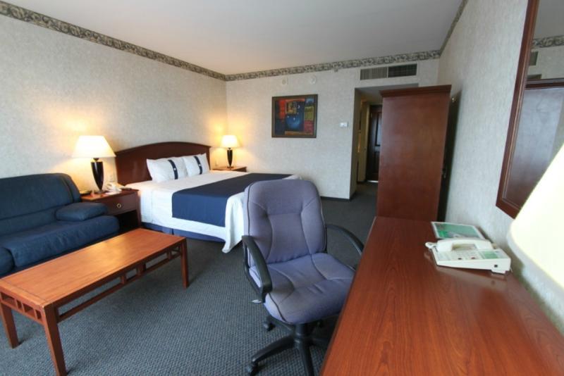 Quality Inn Monterrey La Fe Dış mekan fotoğraf